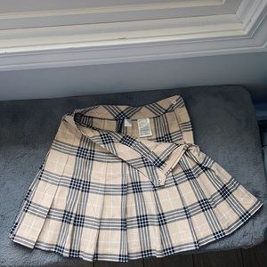 plaid skirt